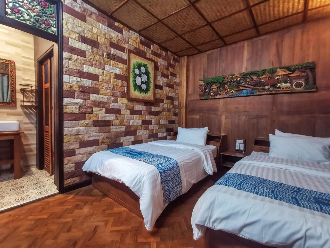 Baanthep Antique Homestay Пхрэ Экстерьер фото
